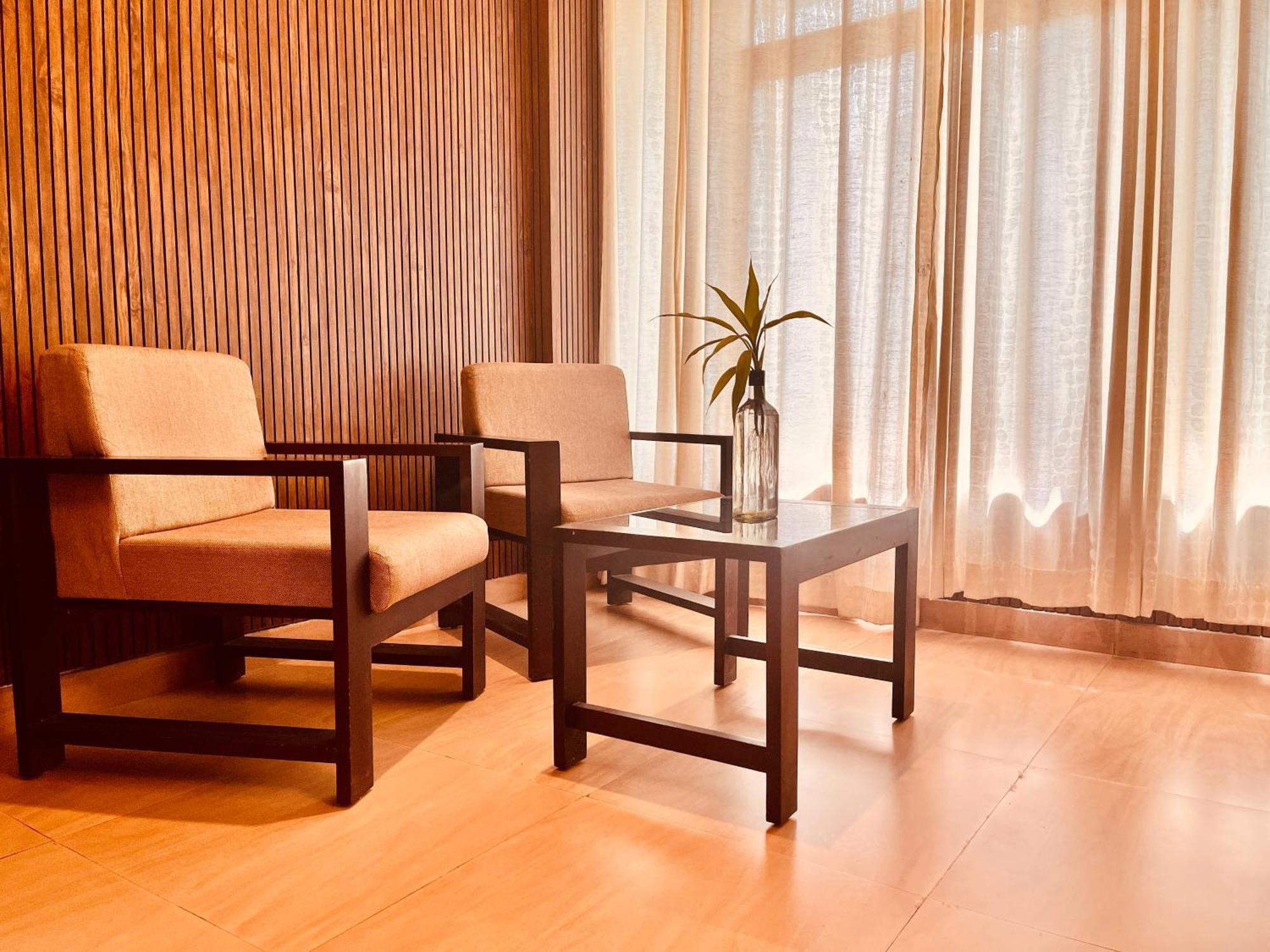 Pearl Grand Boutique Cottage In Omaxe Anandam Vrindavan - #Premium Ac Rooms With Balcony #Big Parking #Lift #Garden #Peaceful Area #Near Prem Mandir #Property Of The Year #Most Awarded Exteriör bild